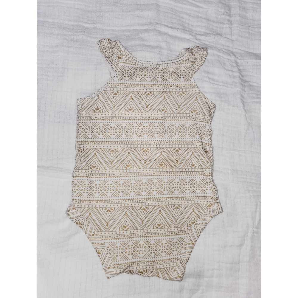 onesie - Picture 2 of 3